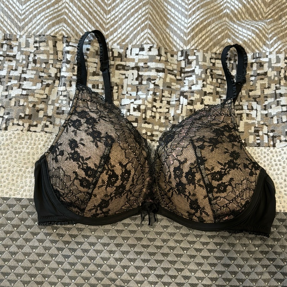 VS Bra